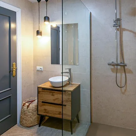 Mono Apartment